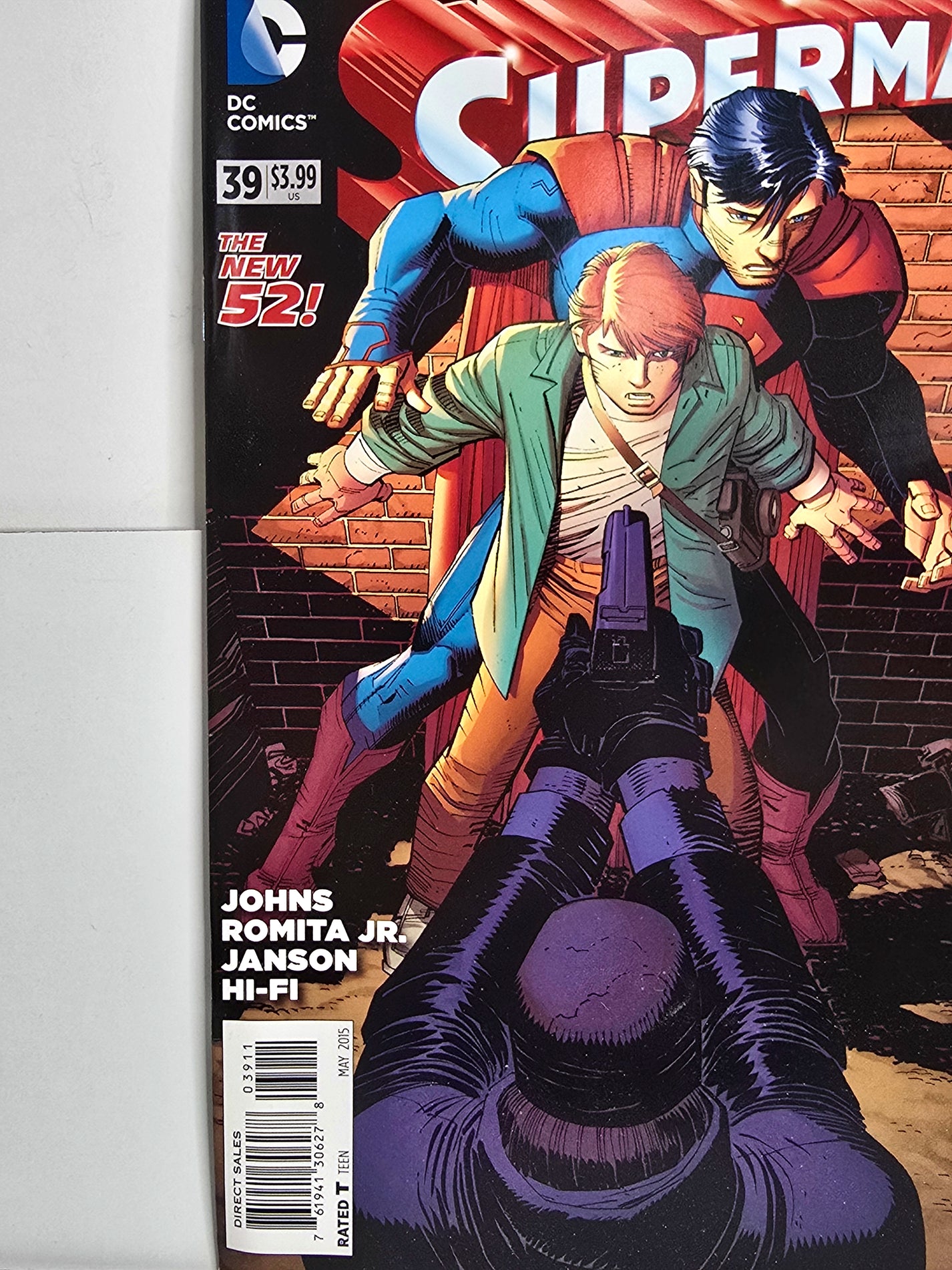 Superman DC Comics May 2015 No. 39