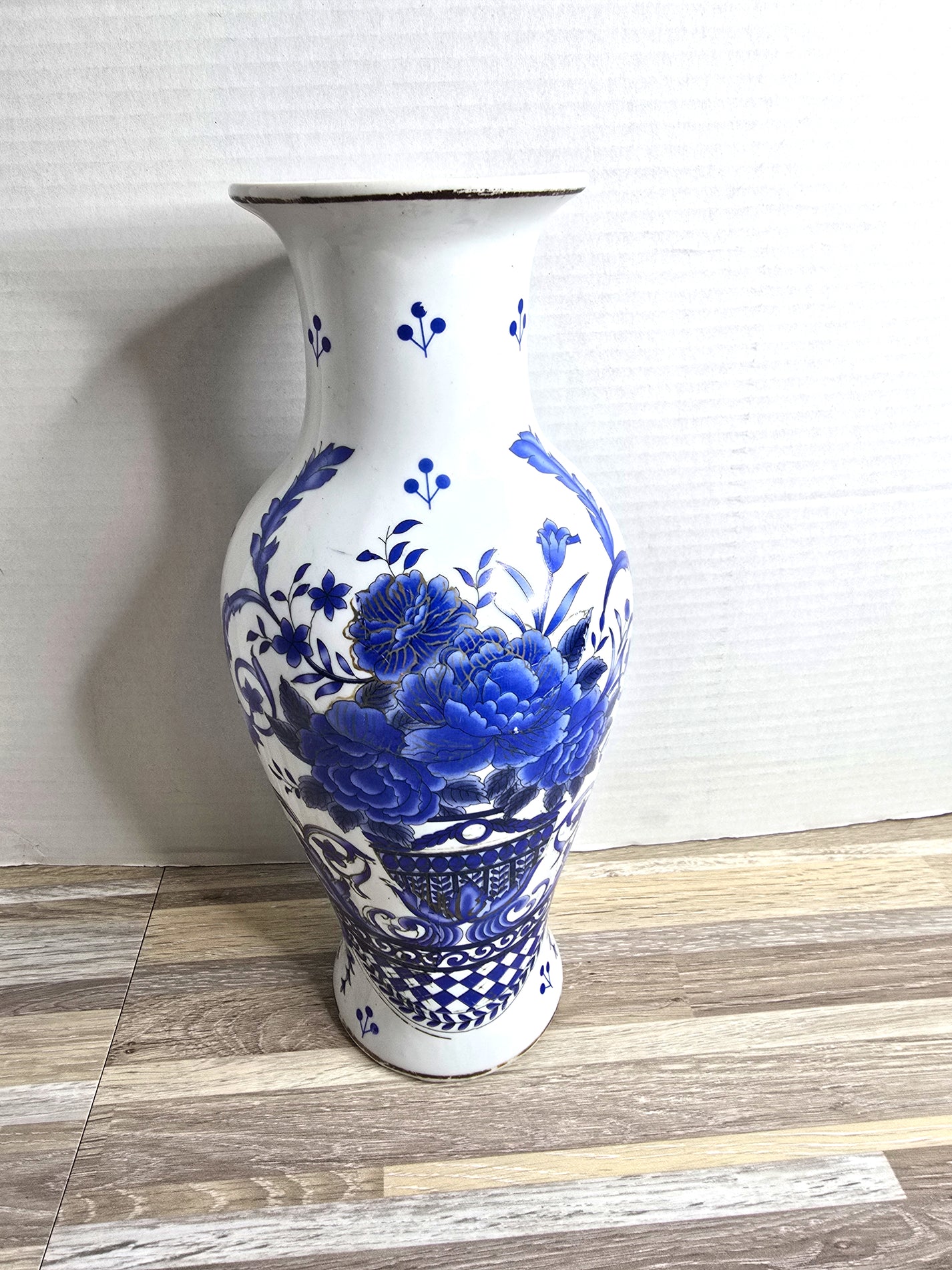 Vintage 1950s Hand Painted Blue White Porcelain Floral Basket Vase – Baluster Style