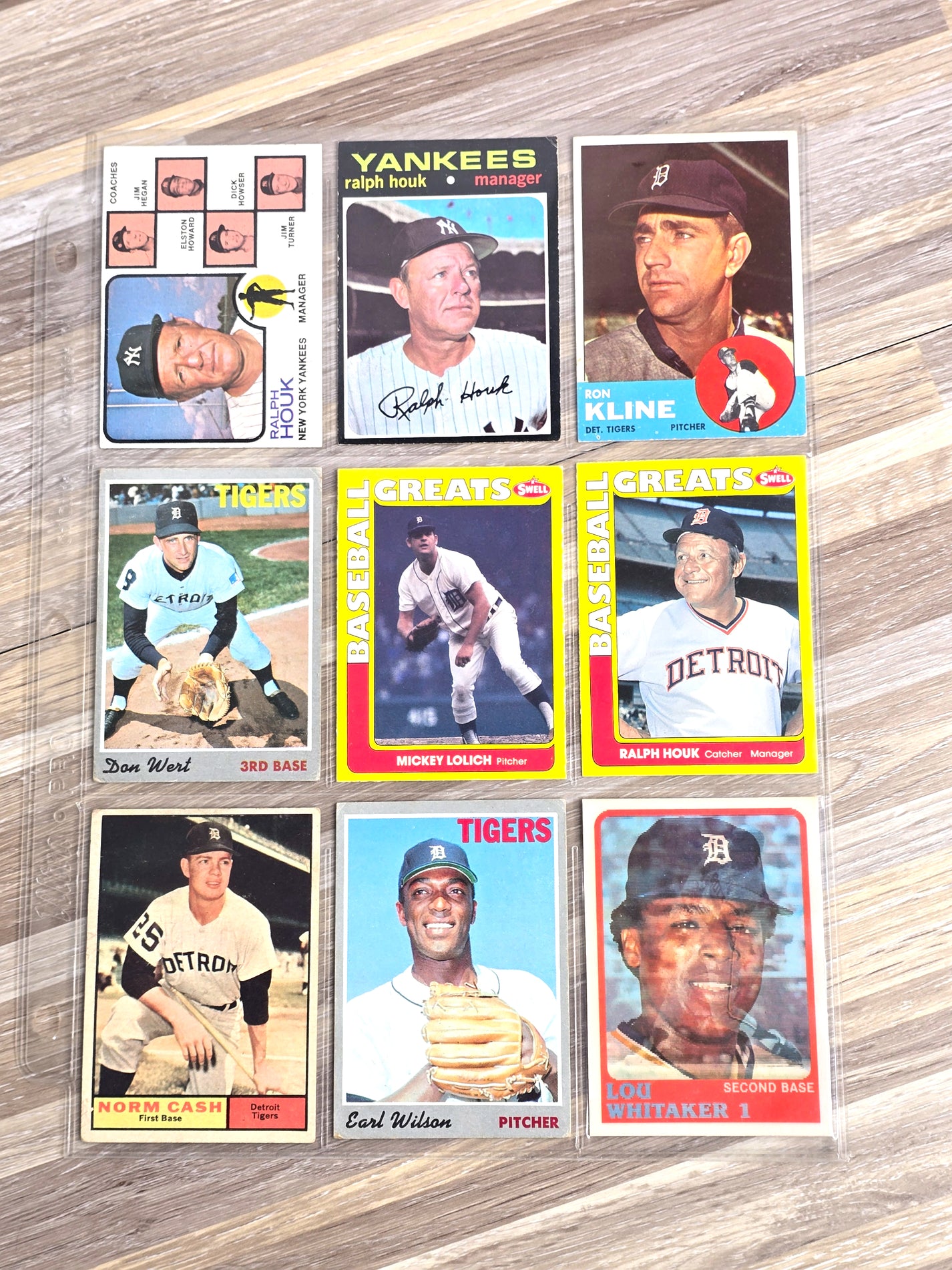 Topps Vintage 9 Baseball Cards Bundle Deal