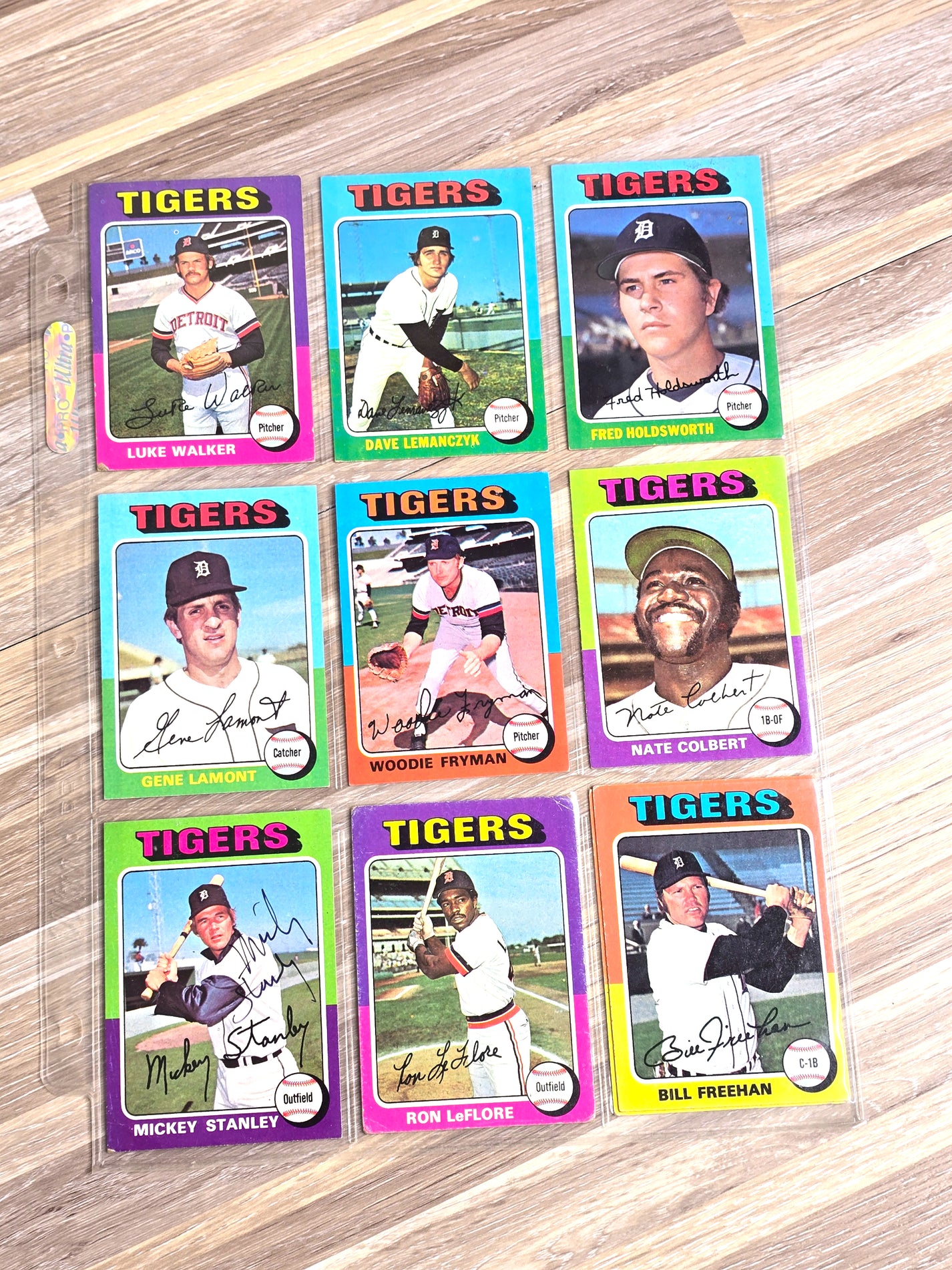 Topps 1975 Vintage 9 Baseball Card Deal