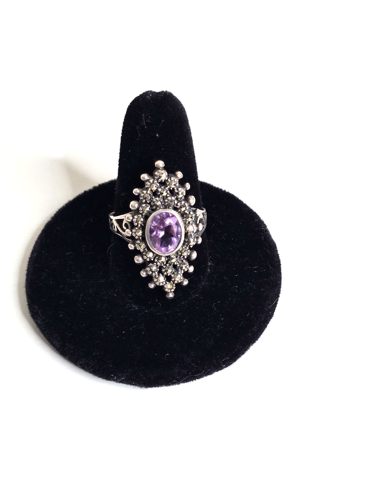 Antique Sterling Silver Ring Purple Amethyst Size 8 Weight 7.6 Grams