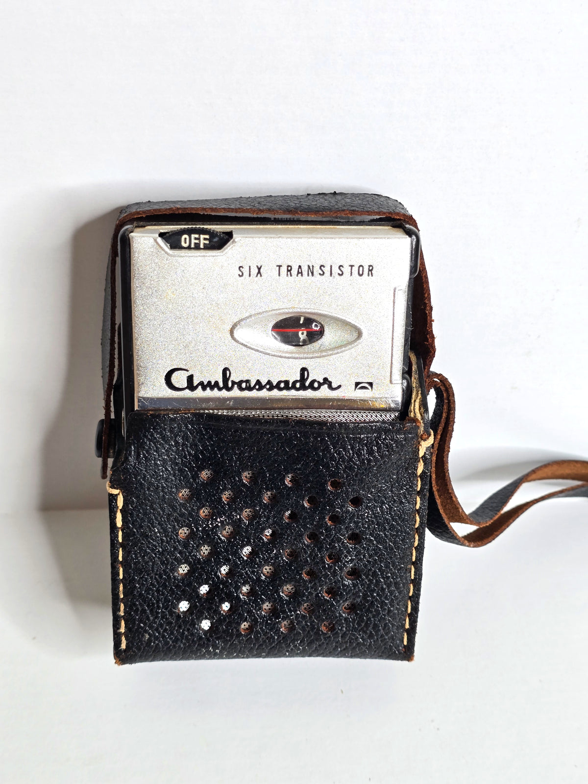 Vintage 1964 Ambassador Six Transistor Radio TPR-564