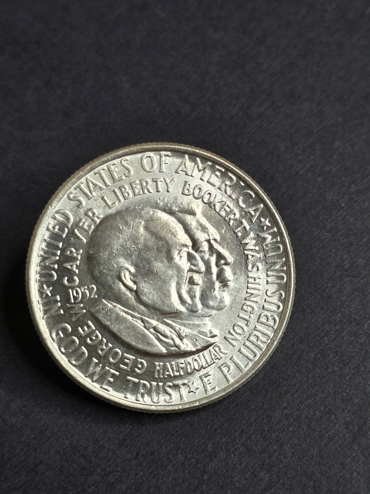 1952 George Washington Carver &amp; Booker T. Washington Commemorative 90% Silver Half Dollar – Classic US Commemorative Coin