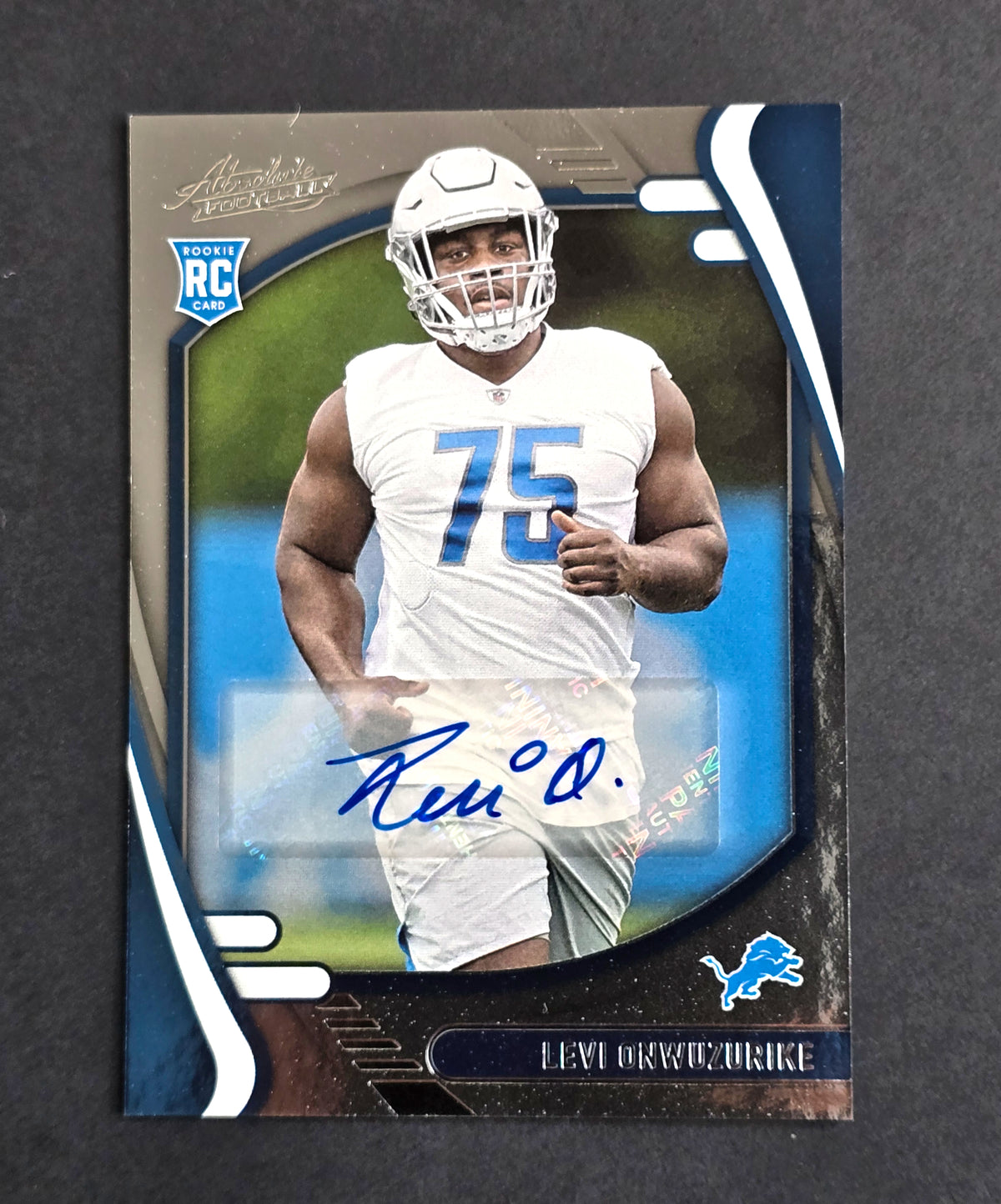 2021 Panini Absolute Football Levi Onwuzurike Rookie Autograph #157 RC Detroit Lions