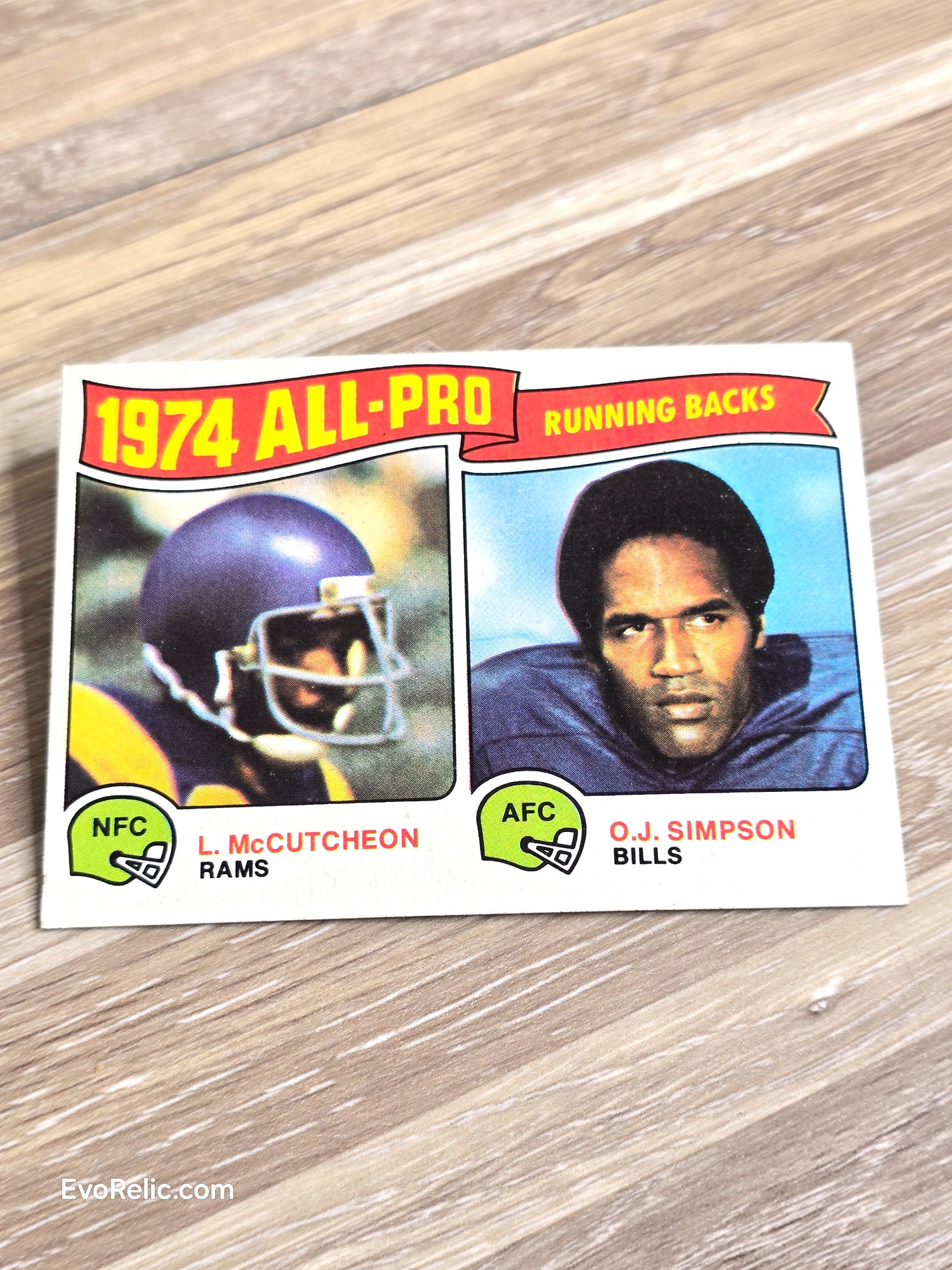1975 NFL All-Pro Running Backs OJ Simpson L. McCutcheon Topps Football Card No 209