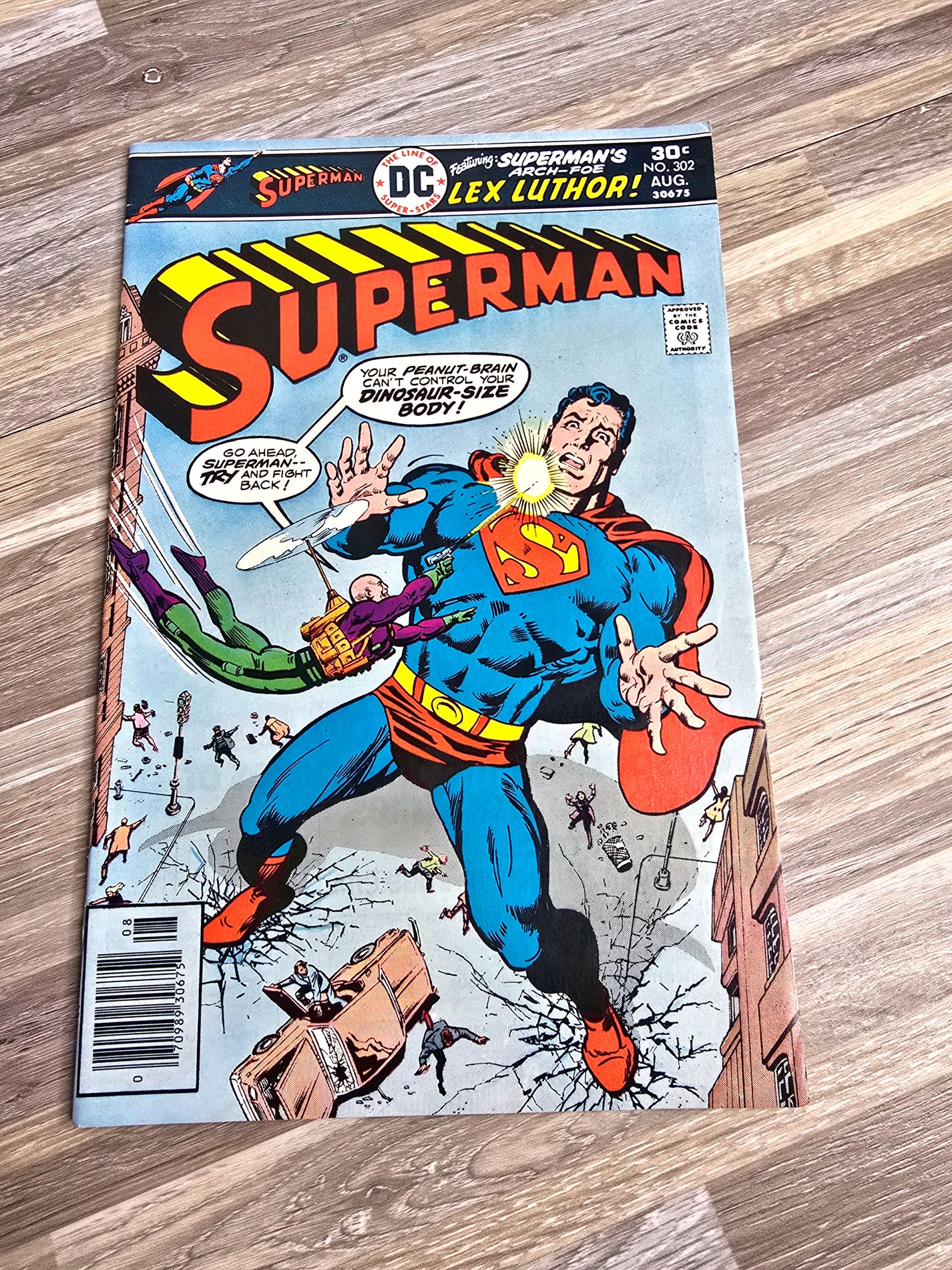 1976 Superman DC Comics #302 Seven Foot Two and Still Growing